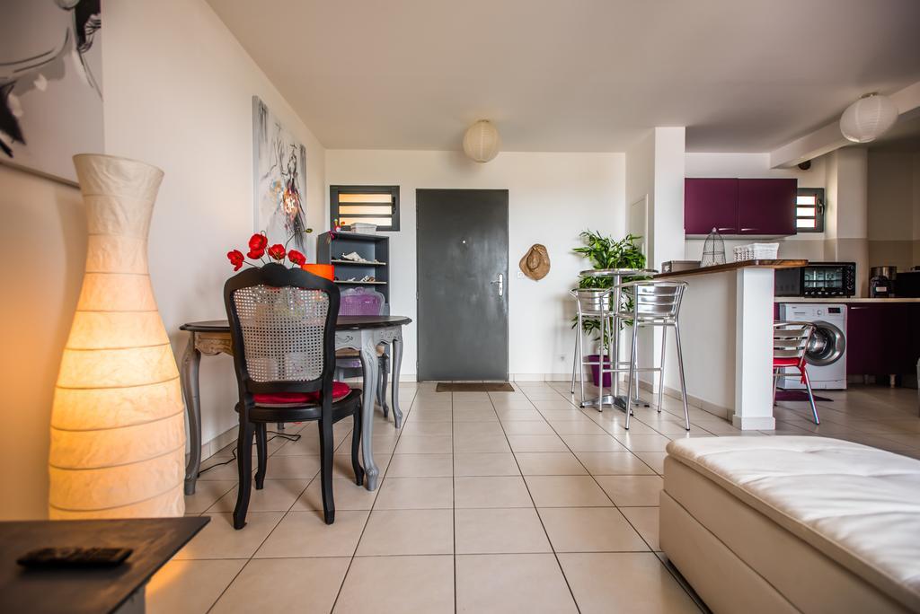 Appartement Le Lagon Suffren Сен-Пиер Екстериор снимка